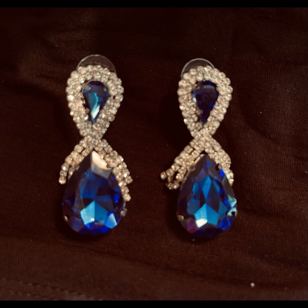 Sapphire, Gold and Rhinestone earrings.